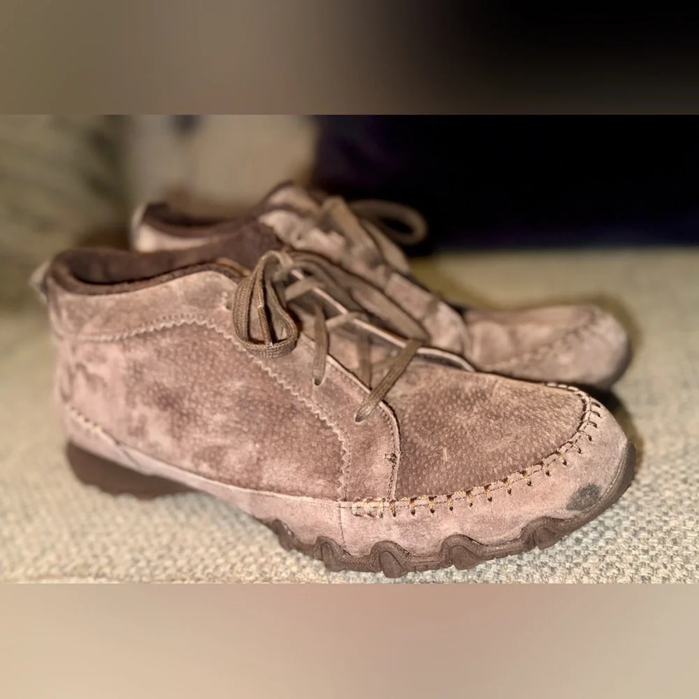 Skechers LEATHER‎ SUEDE Chukka Lineage Shoes Sz 10 Brown COMFORT Fur Lined Flex